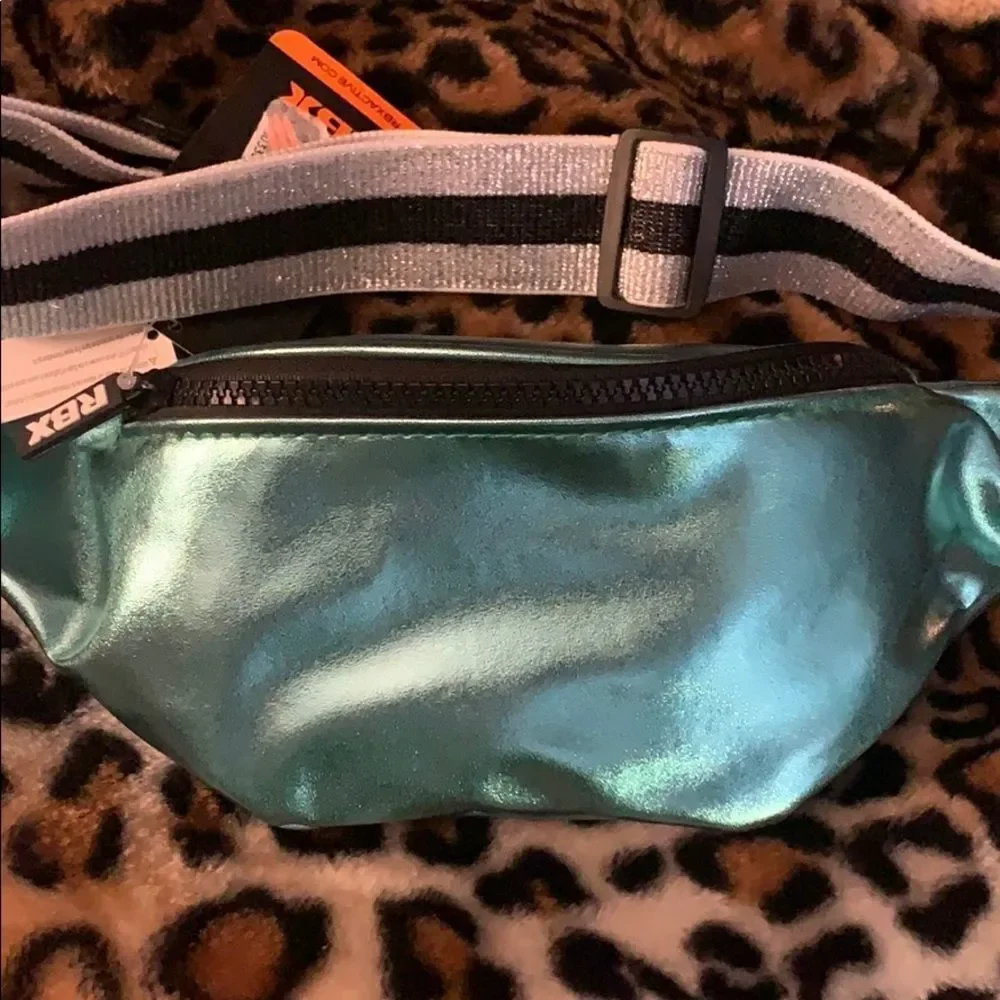 RBX Fanny  - Picture 3 of 5